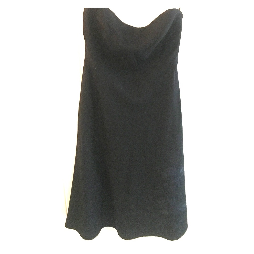 Black strapless dress